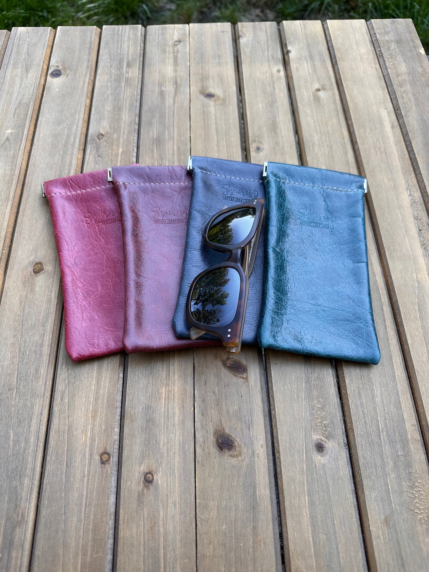 Leather Glasses Pinch Pouch squirescanvascreations.com