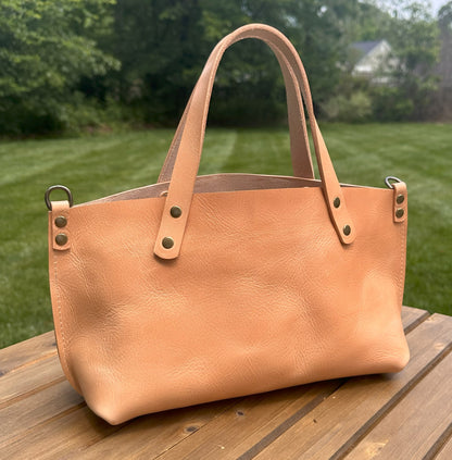 Leather Herrington Handbag Splenda Natural Leather and Splenda Natural Leather handles with Antique Brass Hardware squirescanvascreations.com