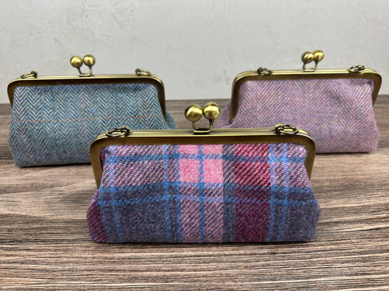 Harris Tweed® Smith Island Kiss Lock with Bronze Hardware SquiresCanvasCreations.com