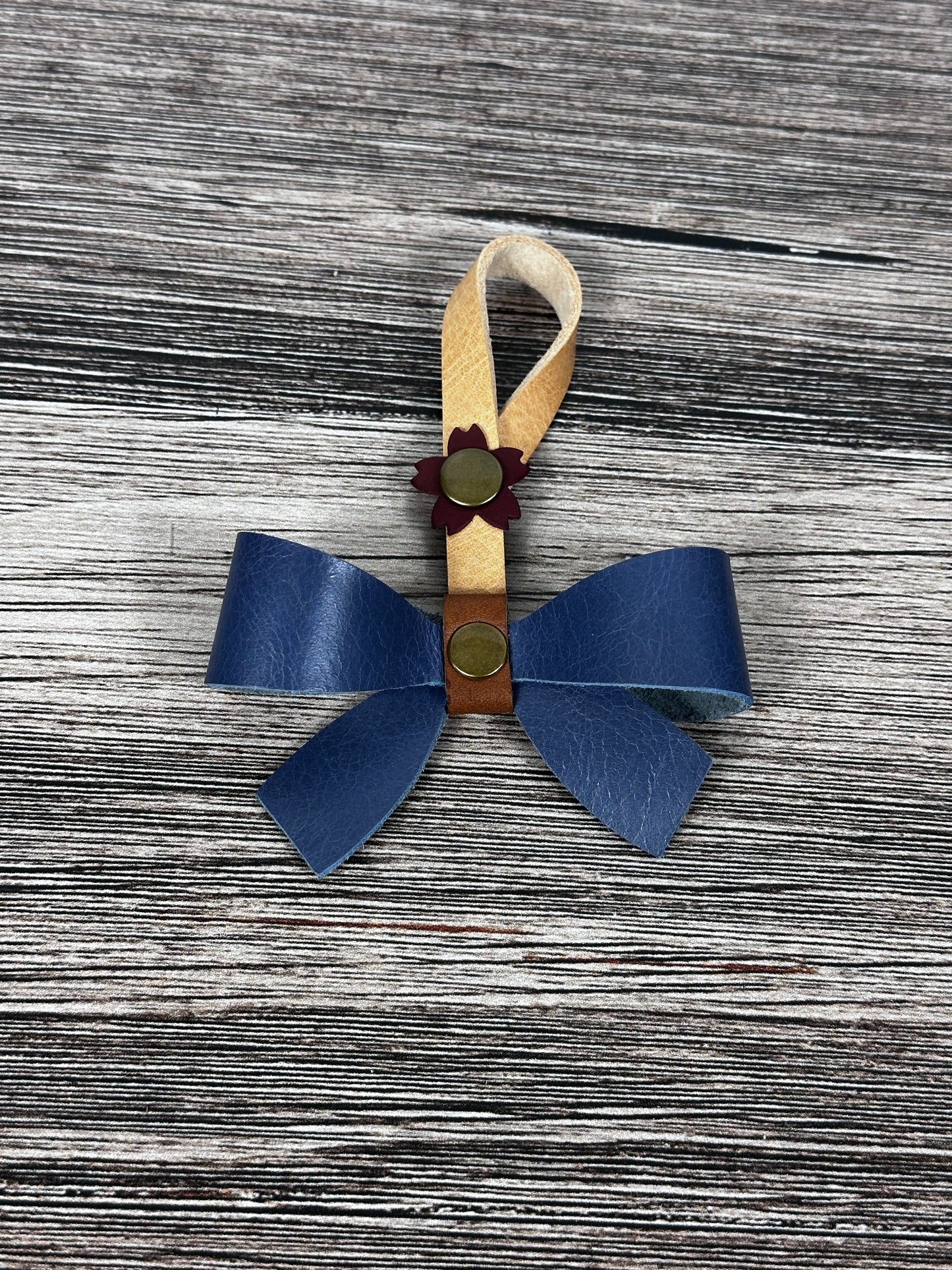 The Trinket Line (Bow)