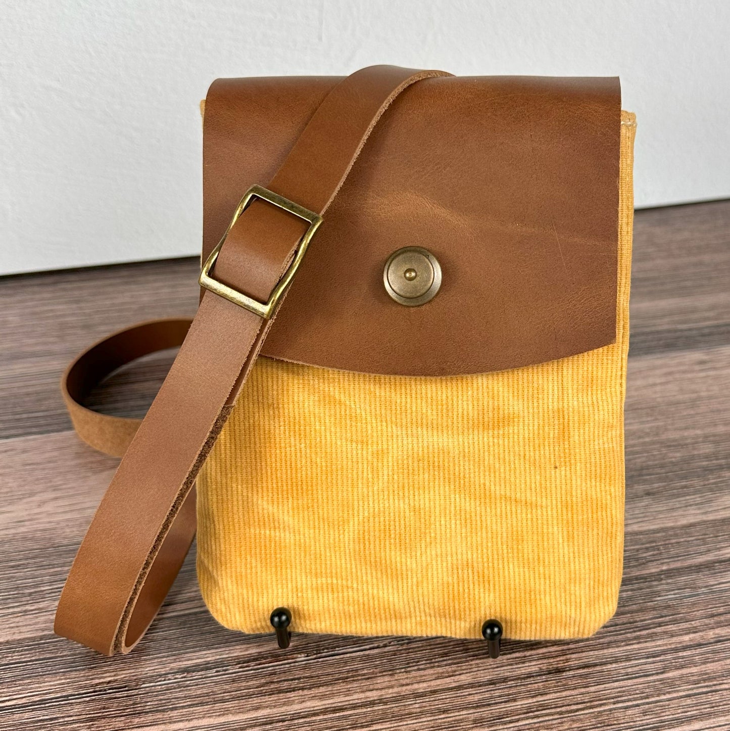 Smidgeon Crossbody Bag