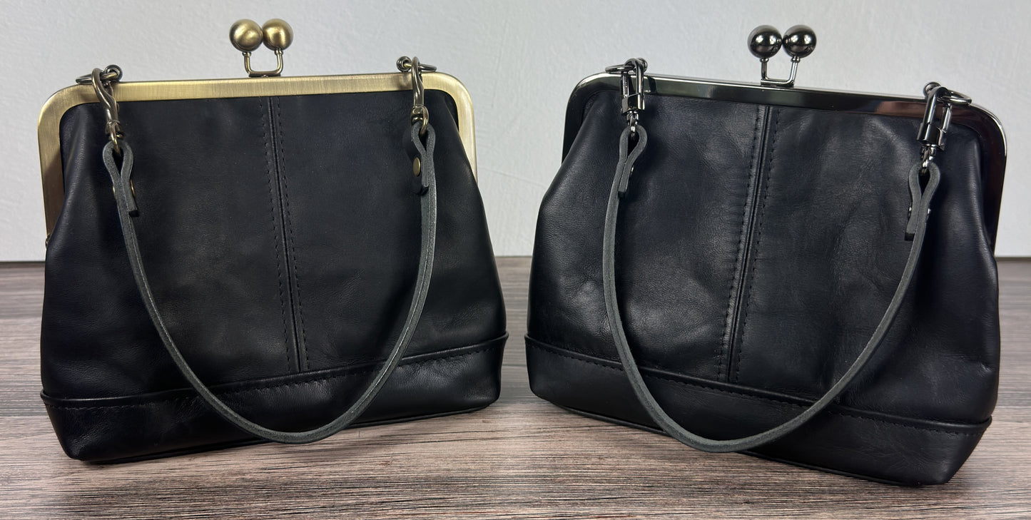 Leather Princess Anne Kiss Lock Purse