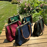 Leather Princess Anne Kiss Lock Purse