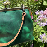 Leather Princess Anne Kiss Lock Purse
