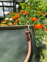 Leather Princess Anne Kiss Lock Purse