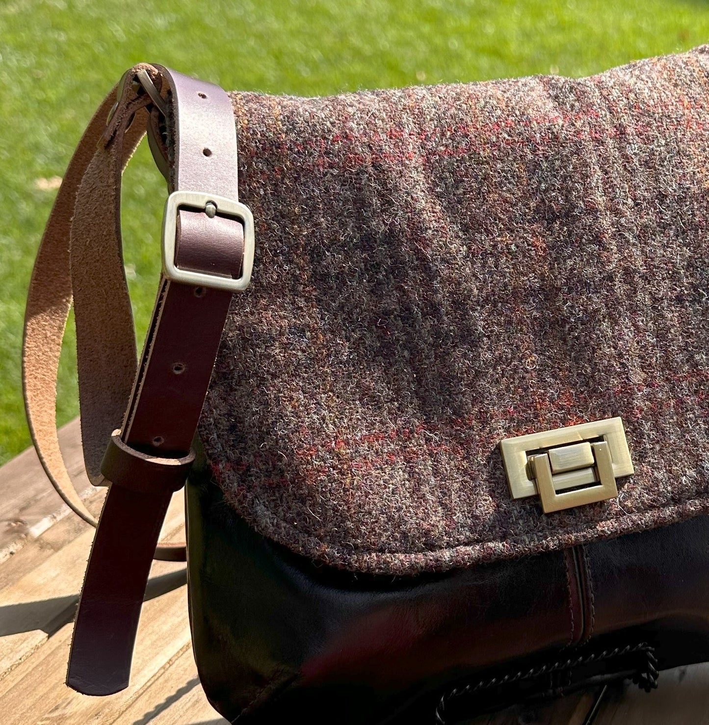 Harris Tweed® Shoreline Crossbody