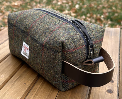 Harris Tweed® Chesapeake Dopp Kit