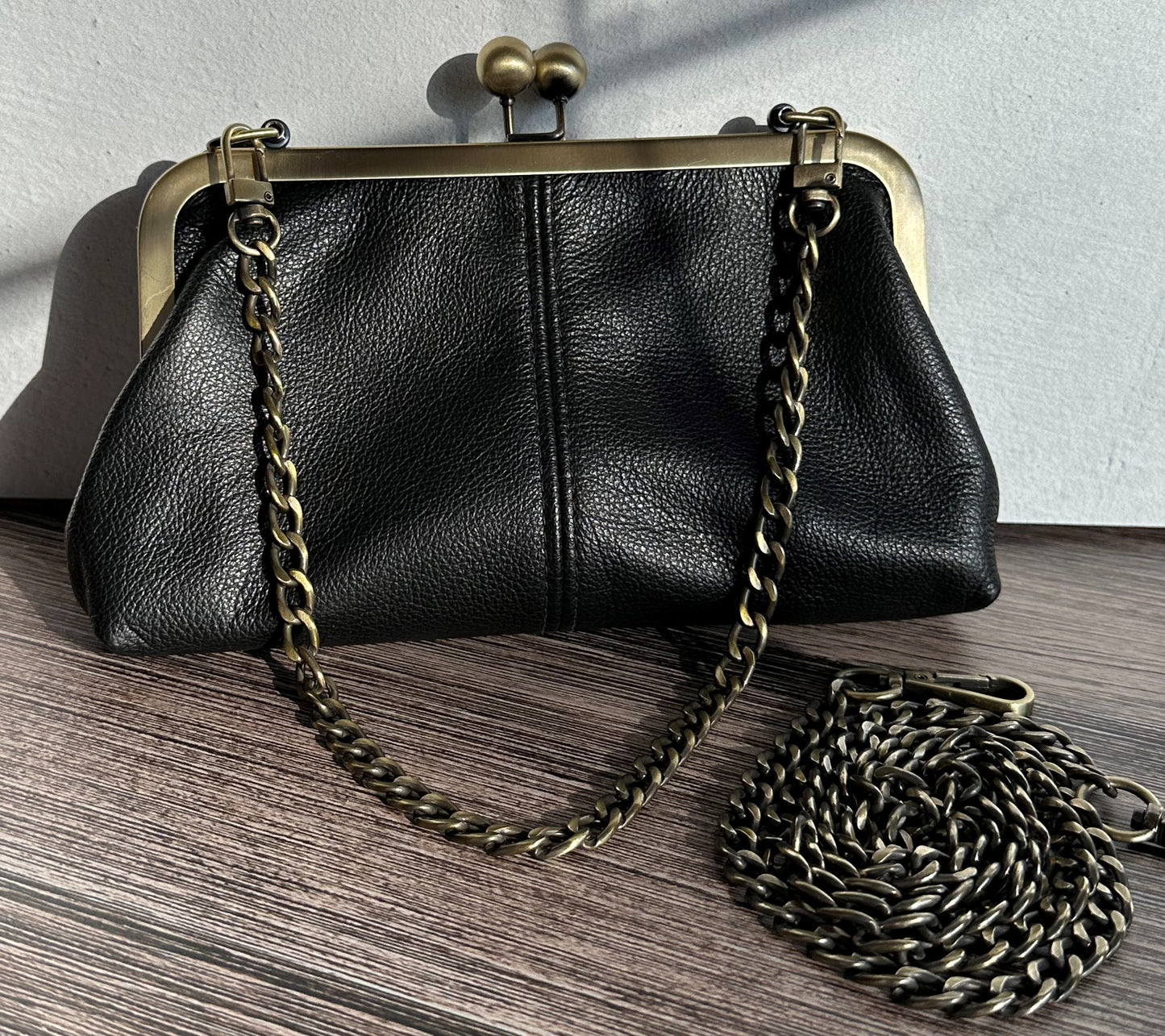 Black Leather with Bronze Kiss Lock & Chains Smith Island Purse SquiresCanvasCreations