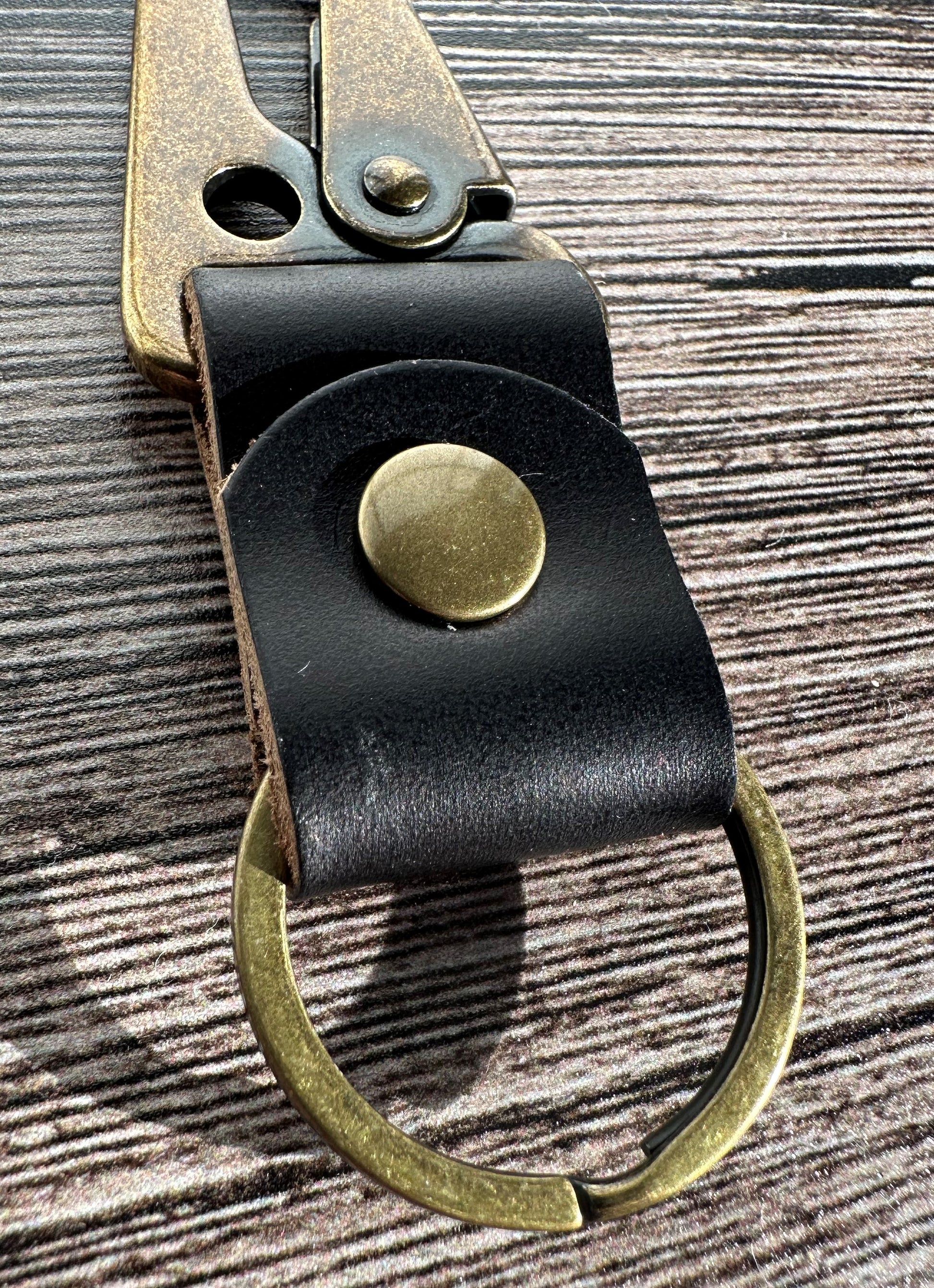 Men's Women's Black Leather & Bronze Clip Keychain Car Key Ring
